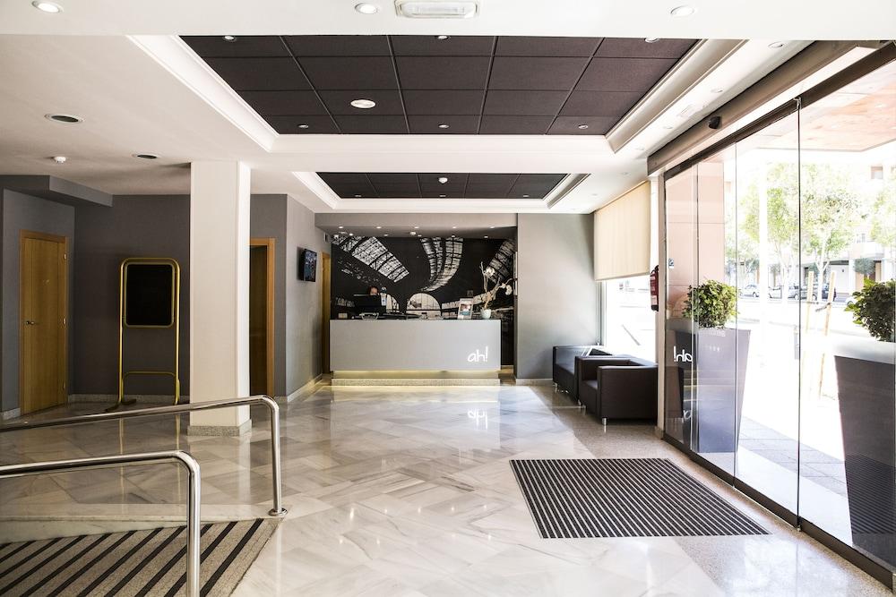 Avenida Hotel Almería Exteriér fotografie